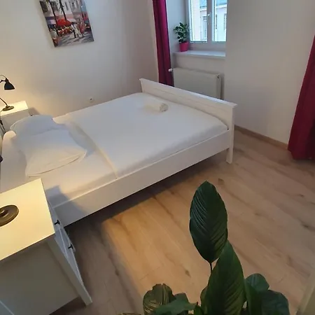 Le Monde - Amazing 5bdr In Downtown דירה