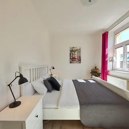 דירה Le Monde - Amazing 5bdr In Downtown ברטיסלאבה