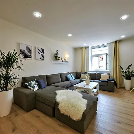 Le Monde - Amazing 5bdr In Downtown ברטיסלאבה