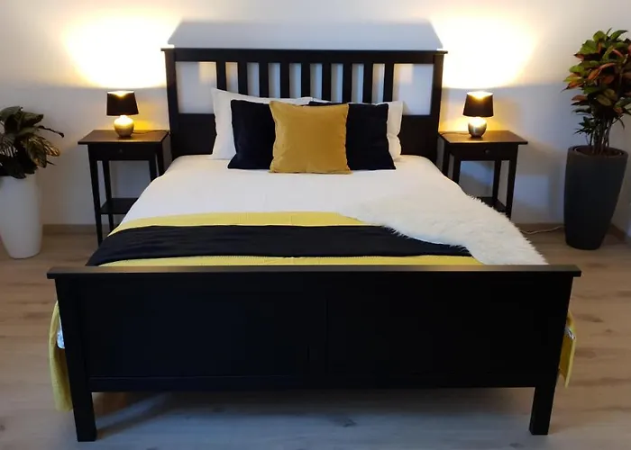 Le Monde - Amazing 5bdr In Downtown Apartmán Bratislava