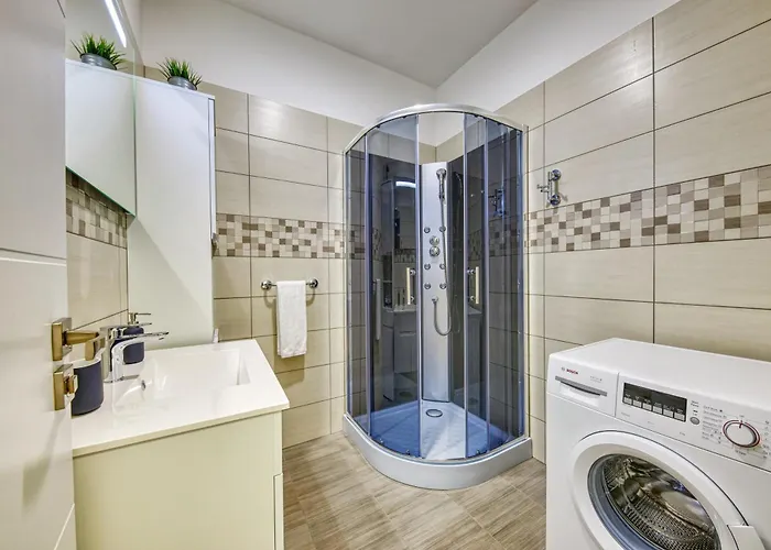 Apartament Le Monde - Amazing 5bdr In Downtown *