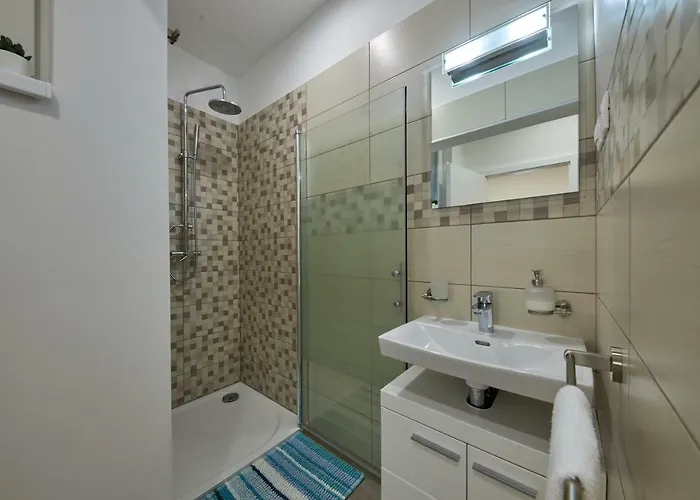 Apartman Le Monde - Amazing 5bdr In Downtown *