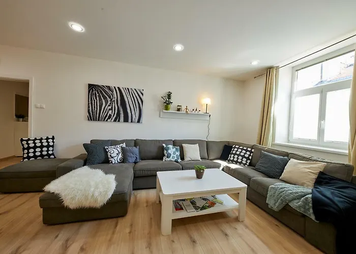 Le Monde - Amazing 5bdr In Downtown *