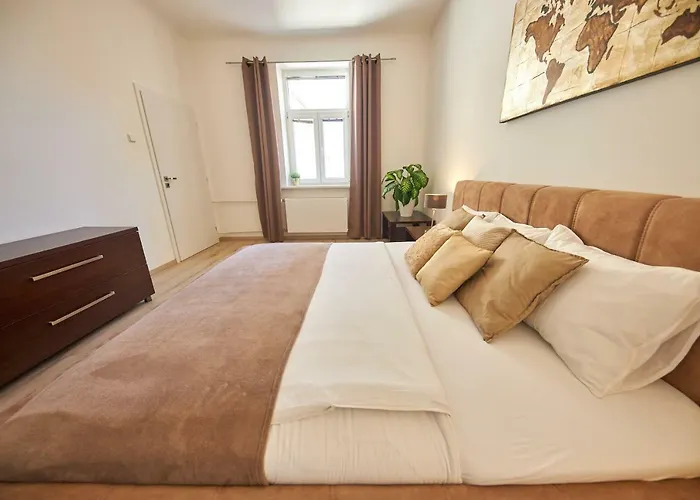 Apartament Le Monde - Amazing 5bdr In Downtown *