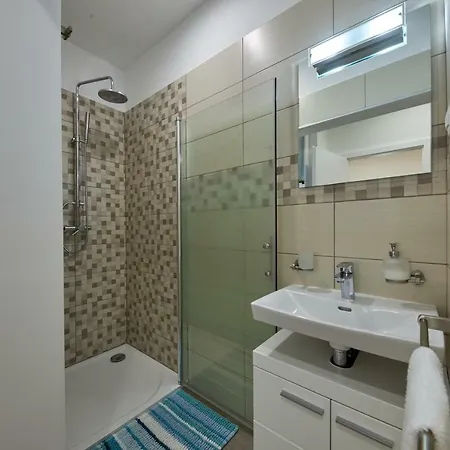 Apartment Le Monde - Amazing 5bdr In Downtown *