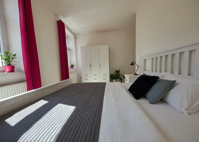 Apartamento Le Monde - Amazing 5bdr In Downtown Bratislava