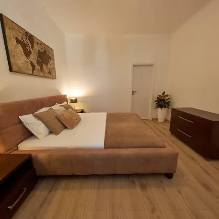 Le Monde - Amazing 5bdr In Downtown